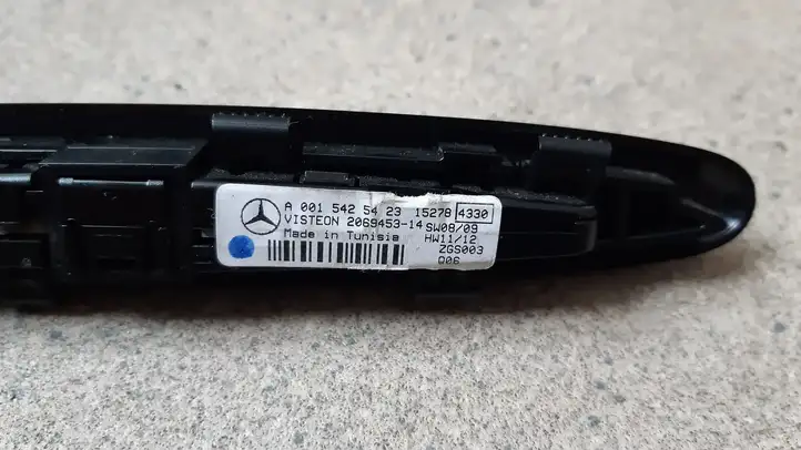 Mercedes-Benz C AMG W205 (2014 - ) A0015425423 Экран парктроника PDC — фото 3