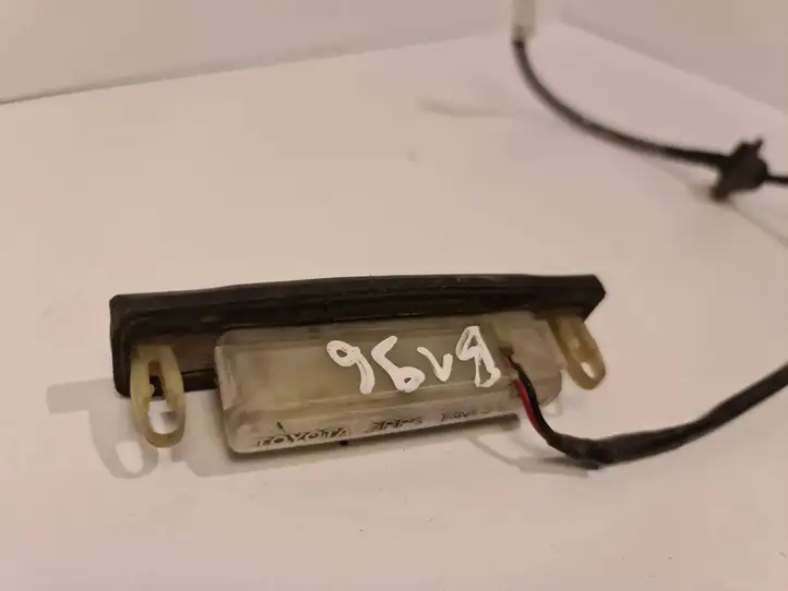 Toyota Avensis T250 (2003 - 2006) 15A563 Кнопка закрытия крышки багажника — фото 3