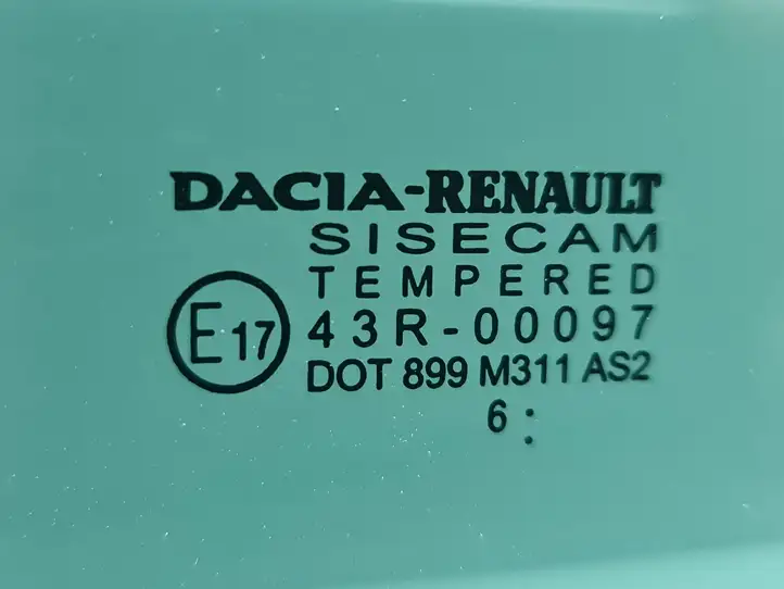 Dacia Sandero III (2016 - ) E1743R00097 Форточка двери — фото 3