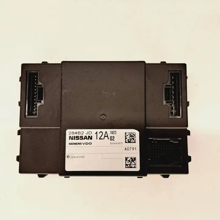 Nissan Qashqai (2006 - 2010) 284B2JD12A Модуль комфорта — фото 1