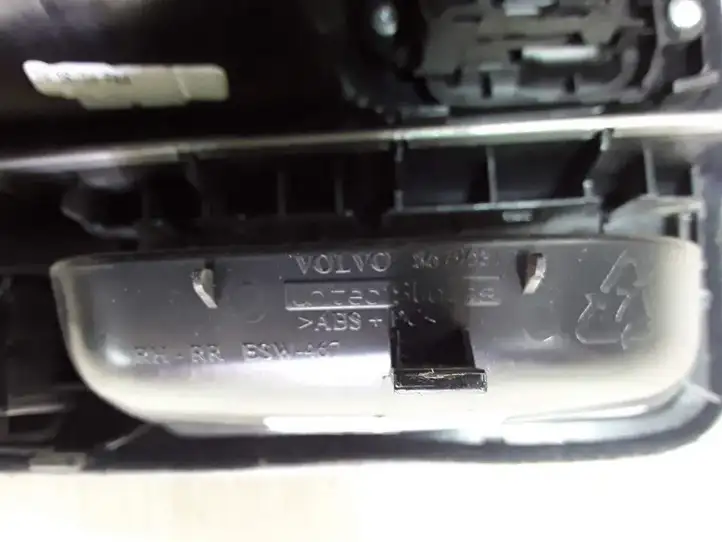 Volvo S40 (2004 - 2007) 30710787 Кнопка стеклоподъемников — фото 10