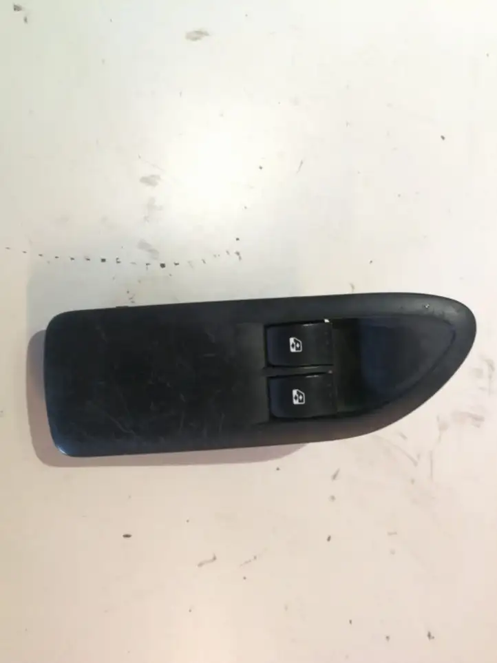 Renault Laguna II (2001 - 2005) 015087A Блок кнопок стеклоподъемников — фото 1
