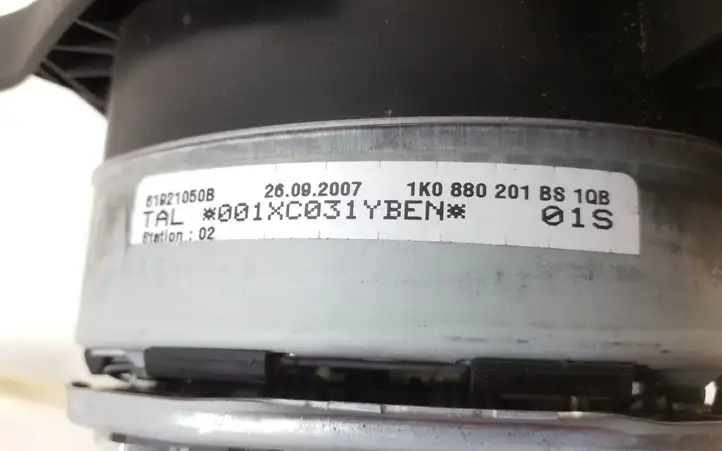 Volkswagen PASSAT B6 (2005 - 2010) 1K0880201BS Подушка безопасности руля — фото 6