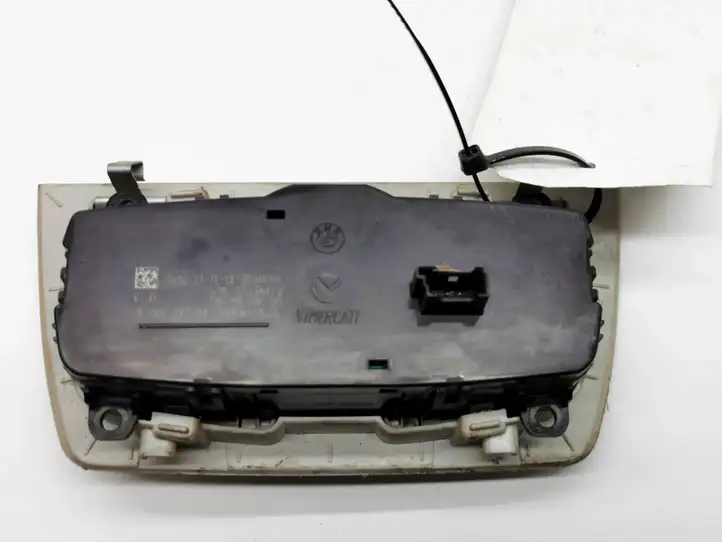 BMW 3 F30 F35 F31 (2012 - 2018) 10236473 Включатель фонарей — фото 3