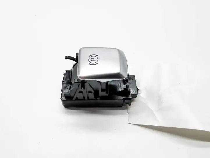 Mercedes-Benz EQC (2018 - ) A2059051516 Кнопка ручного тормоза — фото 2