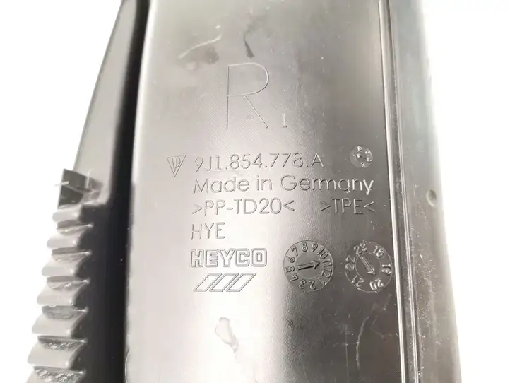 Porsche Taycan 9J1 (2019 - ) 9J1854778 Другая часть кузова — фото 2
