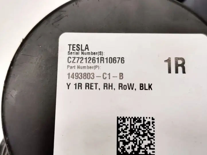 Tesla Model Y (2019 - 2024) 1493803-C1-B Передний ремень безопасности — фото 3