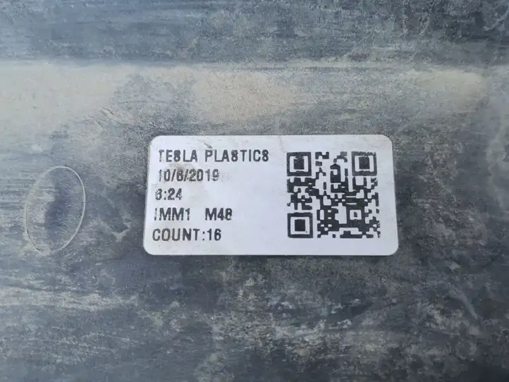 Tesla Model S (2016 - 2021) 6005875-00-J Порог кузова — фото 3