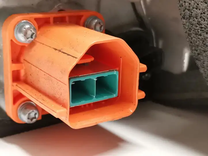 Tesla Model Y (2019 - 2024) 1582668-00-F Компрессор (насос) кондиционера воздуха — фото 2