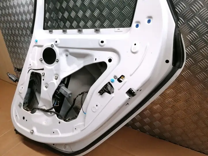 BMW 2 F45 (2014 - 2021) 7294231 Задняя дверь — фото 4