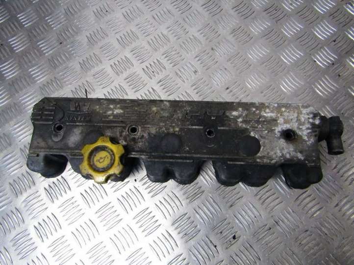 Chrysler Voyager (1996 - 2001)  91782044F Крышка головки