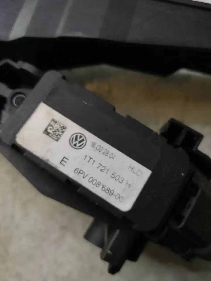 Volkswagen Touran I (2003 - 2010) 1T1721503H Педаль акселератора — фото 5