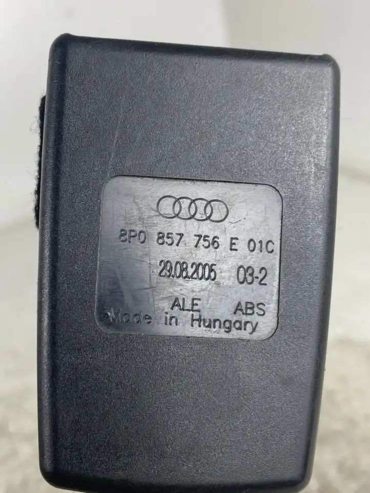 Audi A3/S3 8P (2004 - 2008) 8P0857756E Замок переднего ремня — фото 4