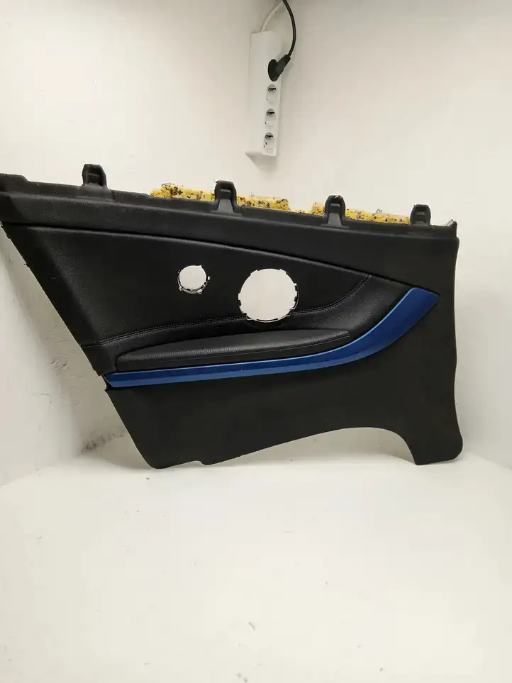 BMW 4 F32 F33 (2013 - 2017) 9371331 Обшивка задней двери — фото 1