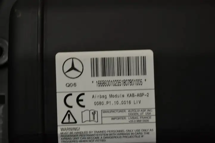 Mercedes-Benz GL X166 (2013 - 2019) a1668600102 Коленная подушка безопасности — фото 4