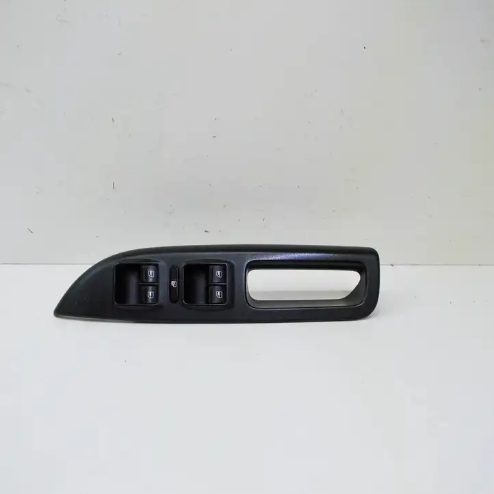 Skoda Octavia Mk2 (1Z) (2004 - 2013) 1Z0959858B Блок кнопок стеклоподъемников — фото 1