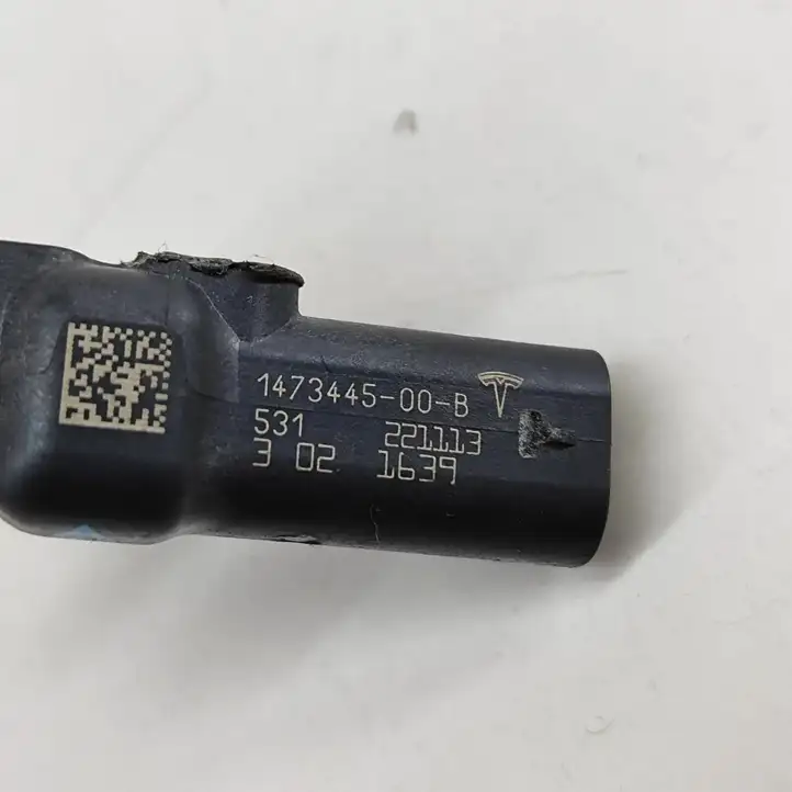 Tesla Model Y (2019 - 2024) 147344500B Датчик удара SRS — фото 8