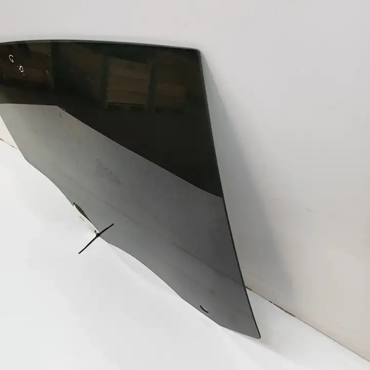Tesla Model Y (2019 - 2024) 160758500A Стекло задней двери — фото 5