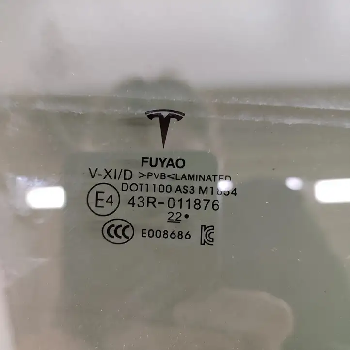 Tesla Model Y (2019 - 2024) 160758500A Стекло задней двери — фото 7
