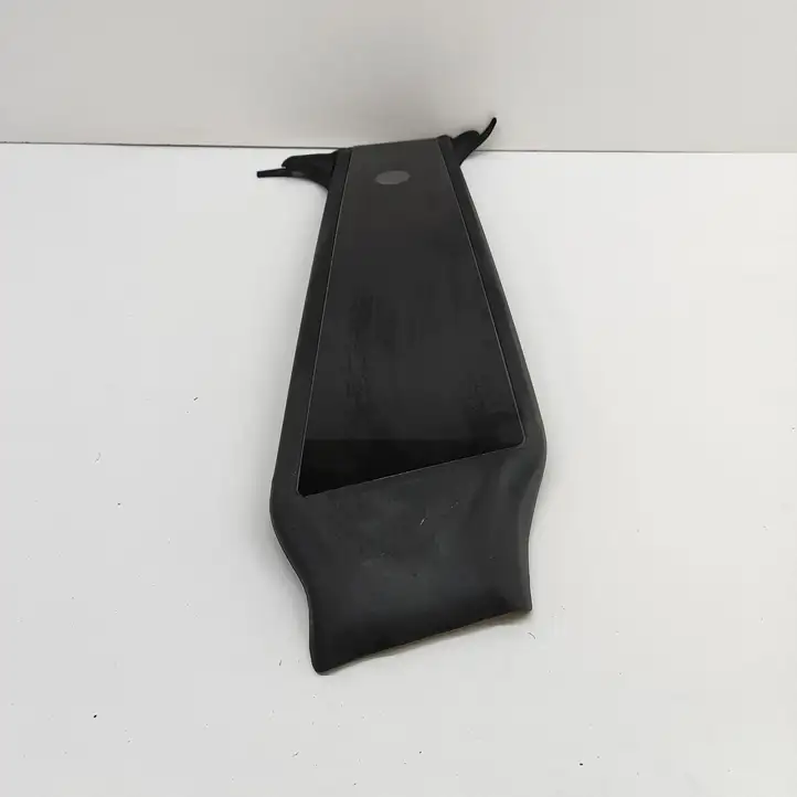Tesla Model Y (2019 - 2024) 162563800A Верхняя обшивка стойки B — фото 5