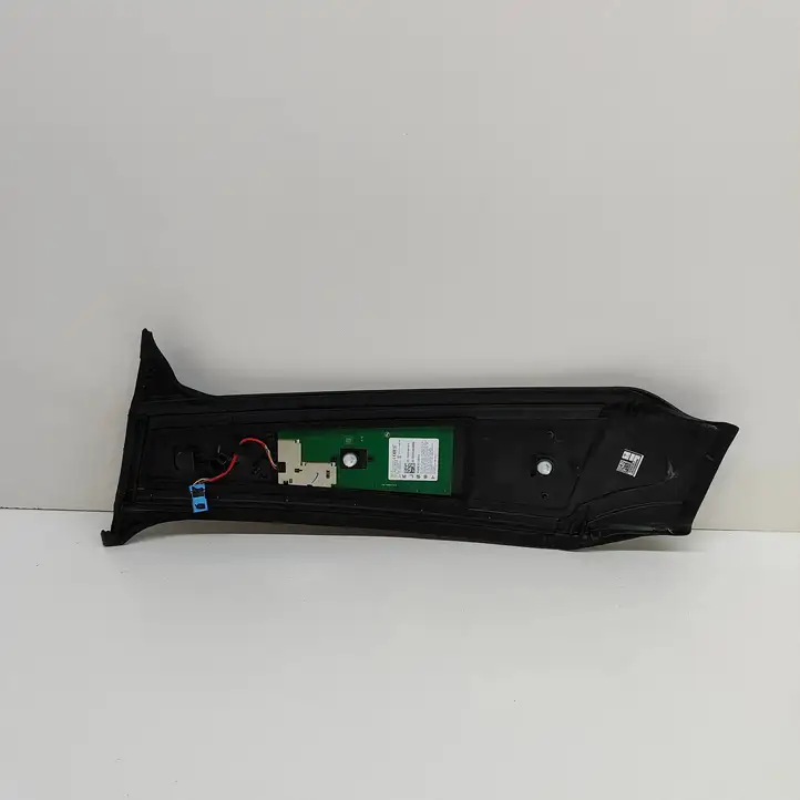 Tesla Model Y (2019 - 2024) 162563800A Верхняя обшивка стойки B — фото 8