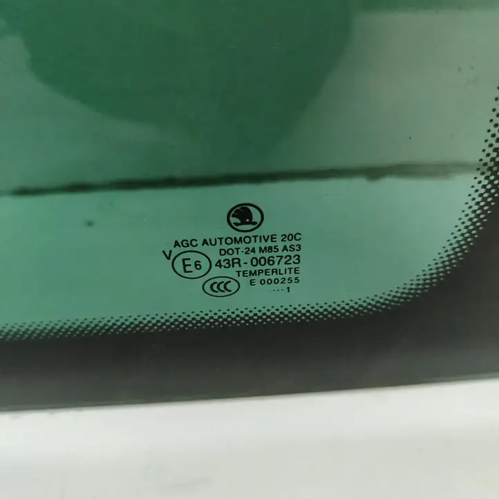 Skoda Yeti (5L) (2009 - 2012) 5L6845297E Заднее боковое стекло — фото 5