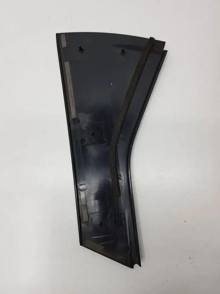 Nissan Qashqai (2006 - 2010) 82290JD01A Накладка стекла задней двери — фото 2
