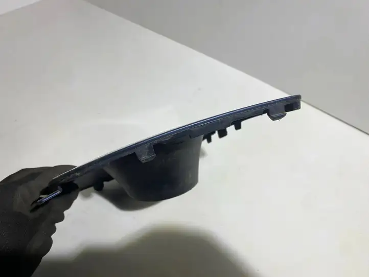 Subaru WRX STI (2001 - 2007) 55532FE020PG Решетка противотуманной фары — фото 3