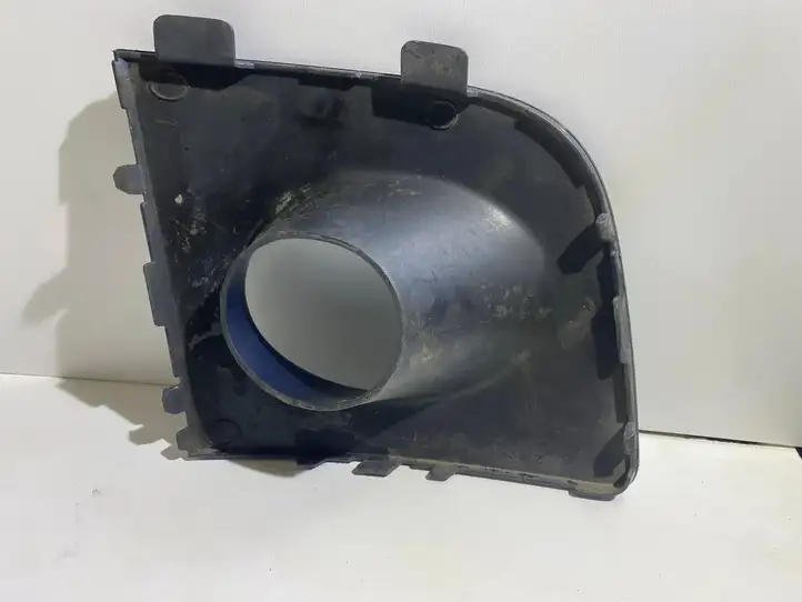 Subaru WRX STI (2001 - 2007) 55532FE020PG Решетка противотуманной фары — фото 6