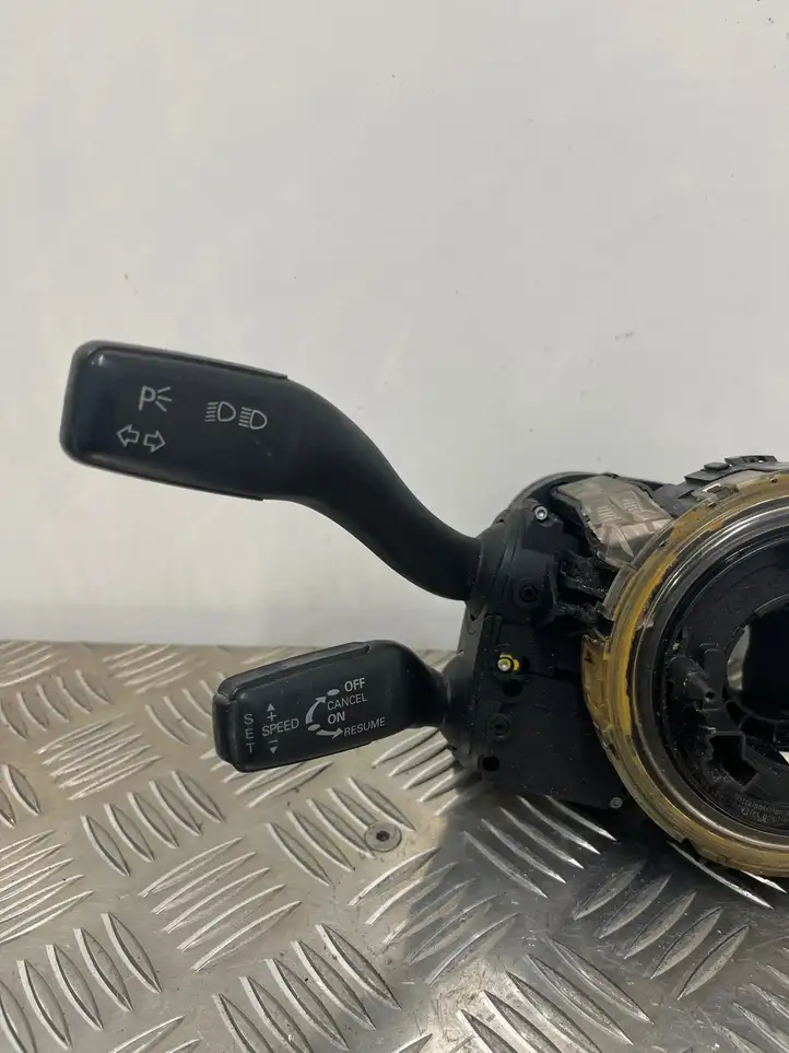 Audi Q7 4L (2005 - 2009) 4E0953541A Контактное кольцо SRS — фото 2