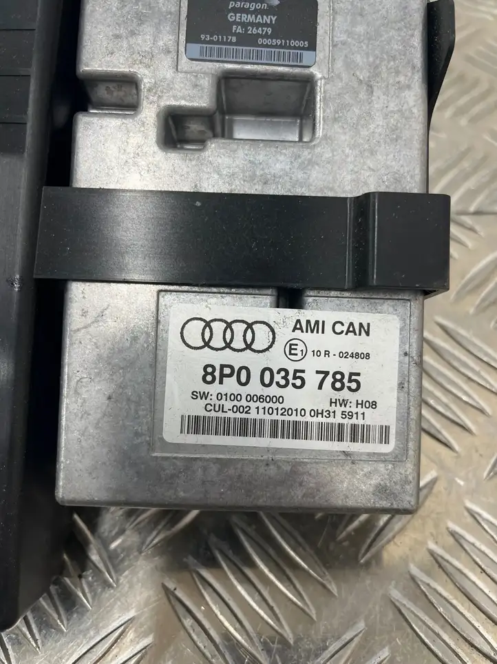 Audi A3/S3 8P (2003 - 2005) 8P0035785 CD/DVD чейнджер — фото 4