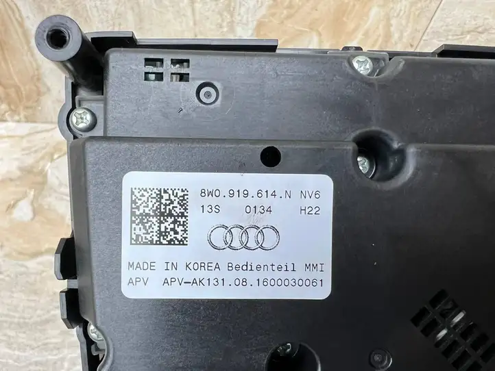 Audi A4 S4 B9 (2015 - 2019) 8W0919614N Блок MMI — фото 2