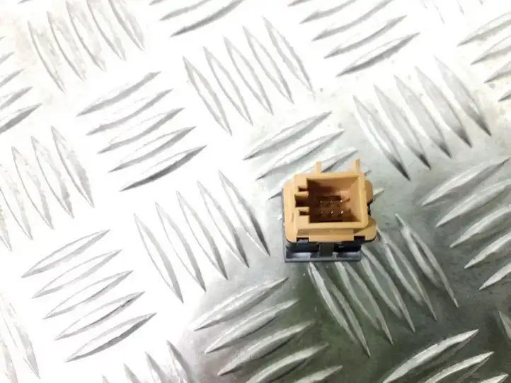 Seat Altea XL (2004 - 2015) 1K0927122A Кнопка парктроника — фото 2
