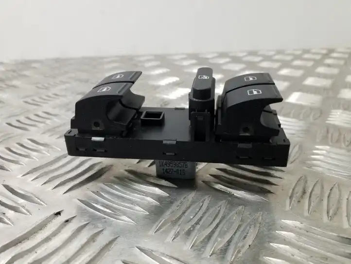 Volkswagen Golf Plus (2004 - 2008) 1K4959857B Блок кнопок стеклоподъемников — фото 2