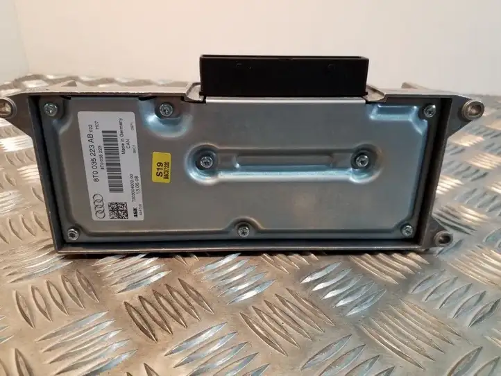 Audi A4 S4 B8 8K (2007 - 2011) 8T0035223AB Усилитель звука — фото 4