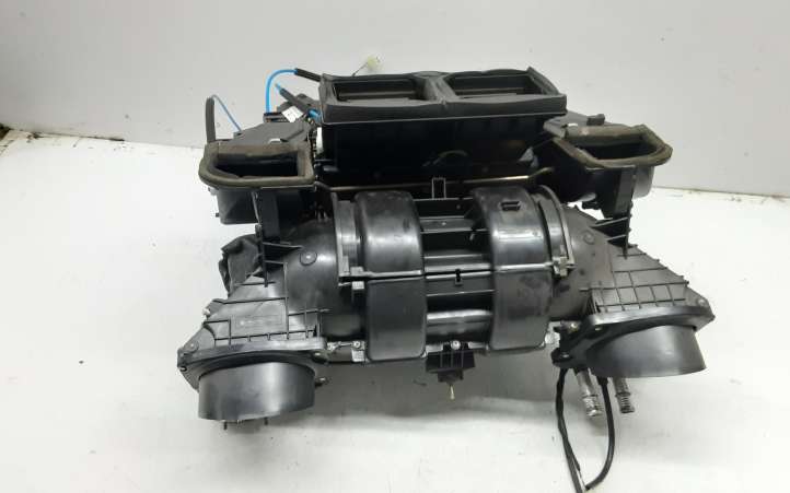 64116905030 BMW 5 E39 Salono oro mazgo komplektas