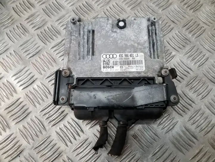 Audi A3/S3 8P (2004 - 2008) 03G906021LS Блок управления двигателем (ECU) — фото 1
