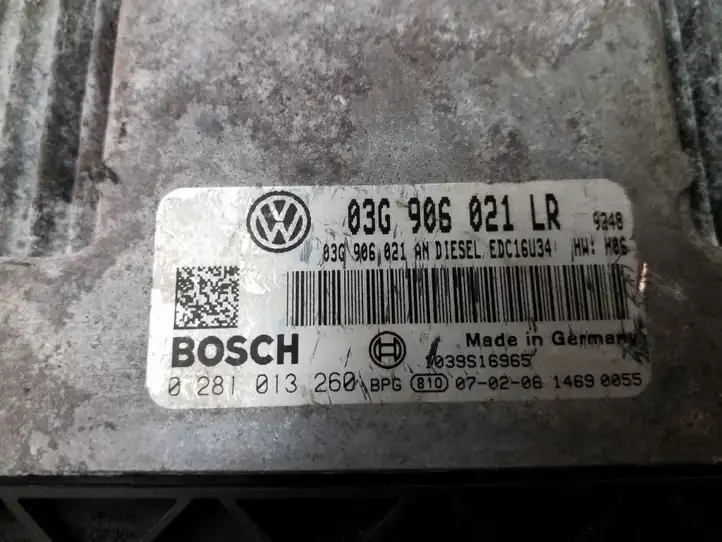 Volkswagen PASSAT B6 (2005 - 2010) 03G906021LR Блок управления двигателем (ECU) — фото 1