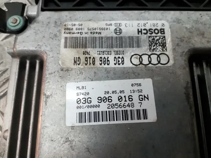 Audi A4 S4 B6 8E 8H (2000 - 2006) 03G906016GN Блок управления двигателем (ECU) — фото 3