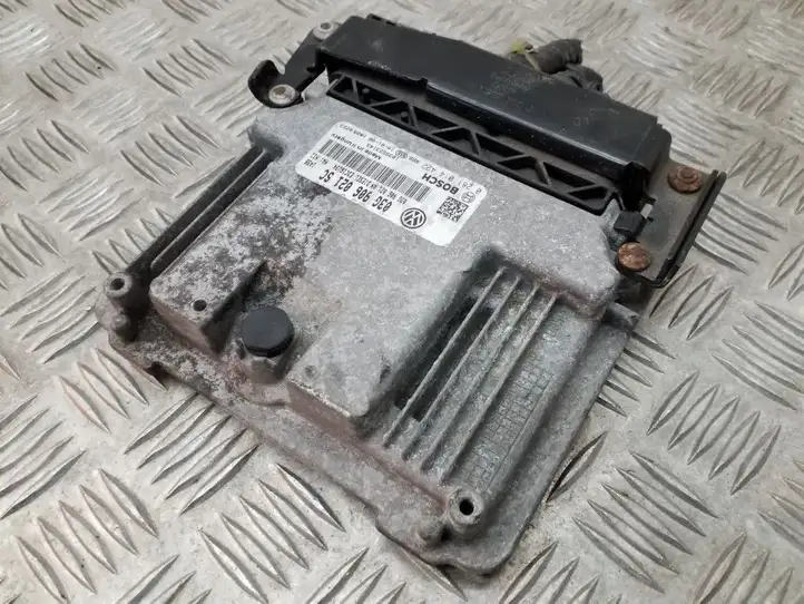 Seat Leon (1P) (2005 - 2012) 03G906021SC Блок управления двигателем (ECU) — фото 3