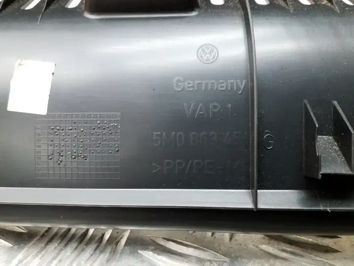 Volkswagen Golf Plus (2008 - 2014) 5M0863459G Внутренняя отделка заднего порога — фото 2