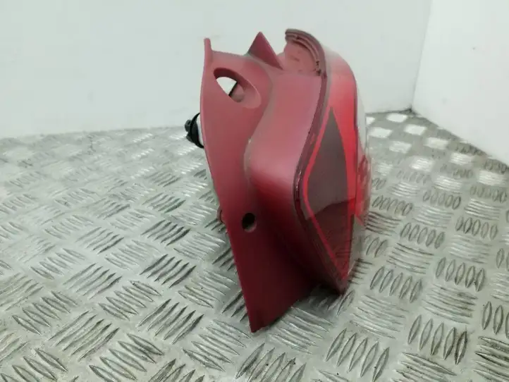 Seat Ibiza IV (6J,6P) (2008 - 2017) 6J494509YC Задний фонарь в кузове — фото 2