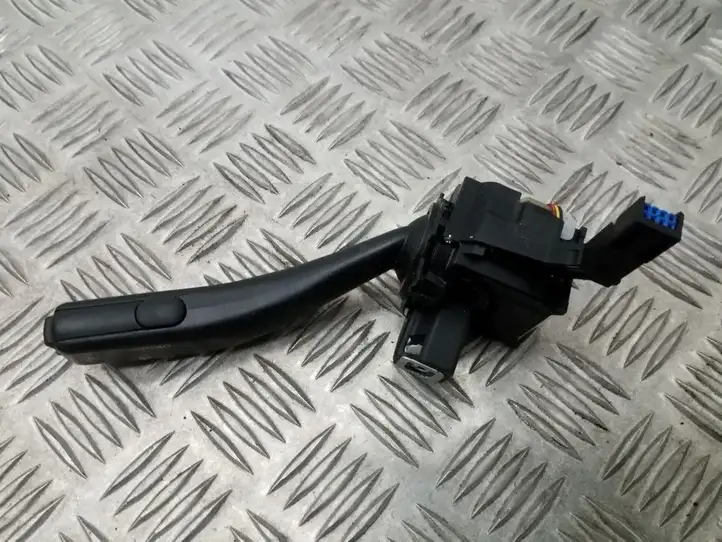 Volkswagen Golf V (2003 - 2009) 1K0953519A Переключатель стеклоочистителей — фото 3