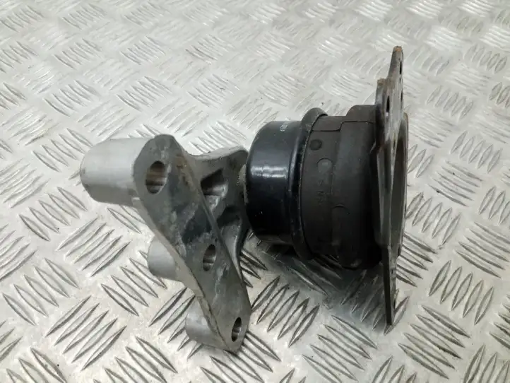 Seat Ibiza IV (6J,6P) (2008 - 2017) 6R0199167E Опора двигателя — фото 5