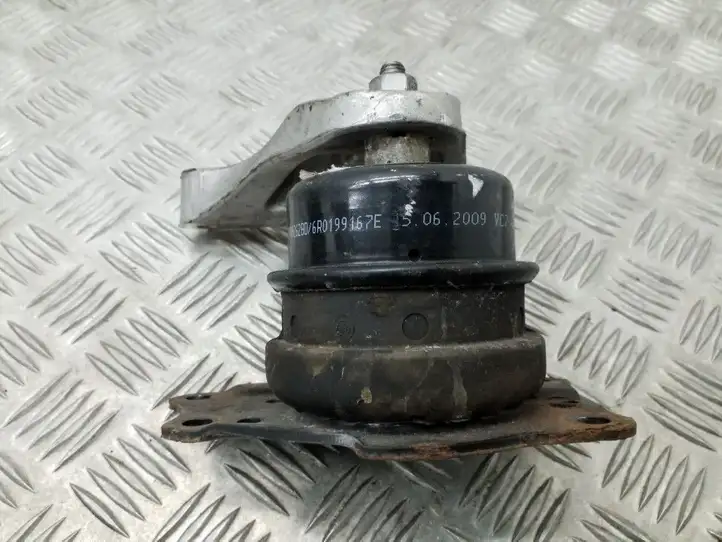 Seat Ibiza IV (6J,6P) (2008 - 2017) 6R0199167E Опора двигателя — фото 6