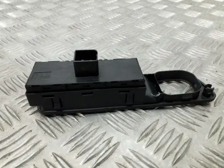 Volkswagen Tiguan (2007 - 2011) 1K4959857B Блок кнопок стеклоподъемников — фото 4