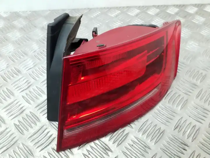 Audi A4 S4 B8 8K (2007 - 2011) 8K5945096D Задний фонарь в кузове — фото 2