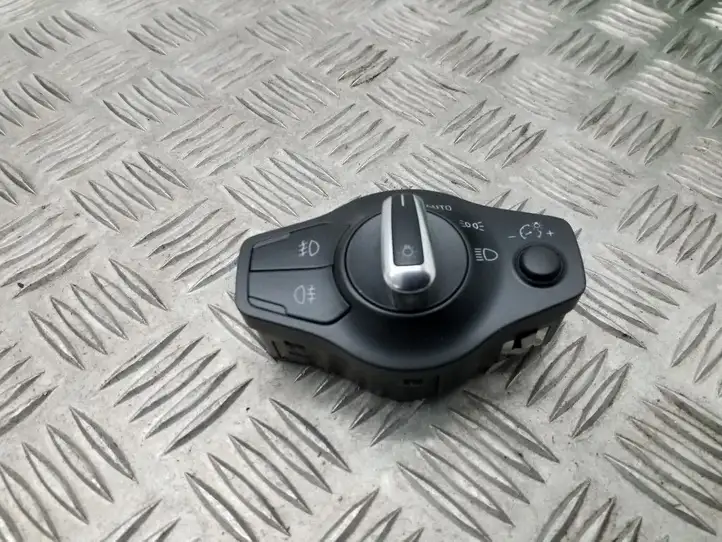 Audi A4 S4 B8 8K (2007 - 2011) 8K0941531AS Включатель фонарей — фото 1