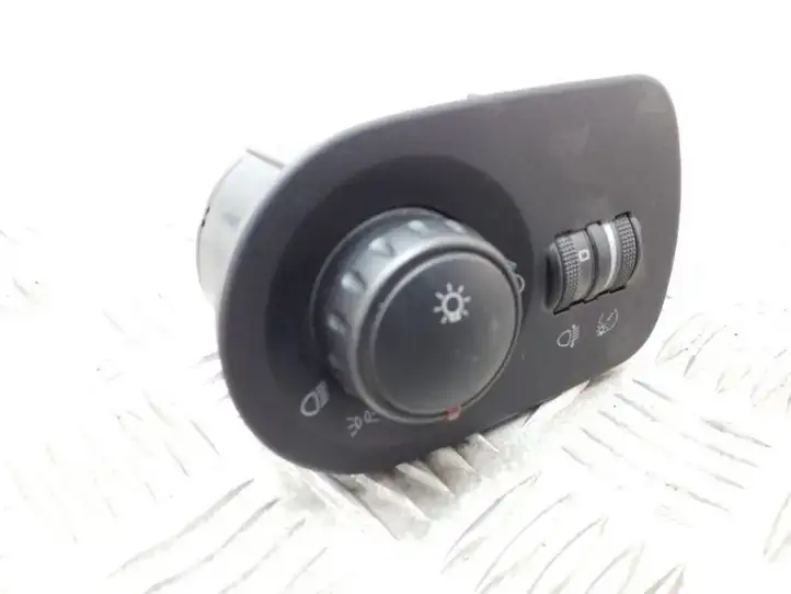 Seat Leon (1P) (2005 - 2012) 1P2941431F Включатель фонарей — фото 2