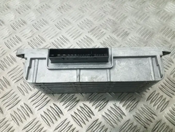 Audi A4 S4 B8 8K (2007 - 2011) 8T0035223AH Усилитель звука — фото 3